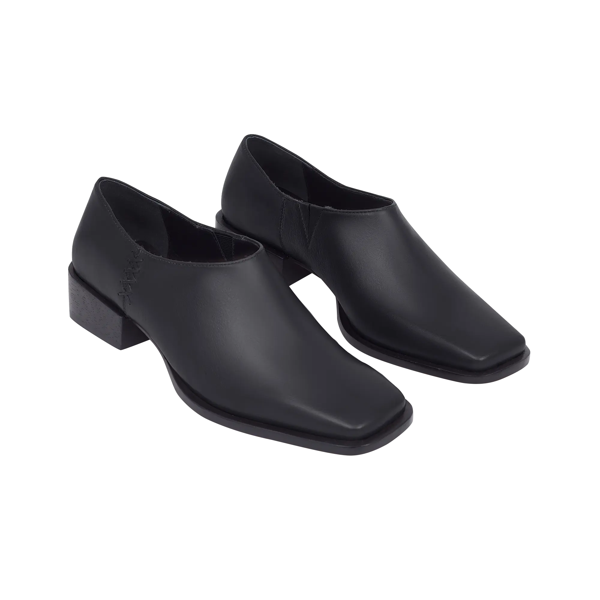 Loafer Lou Allblack