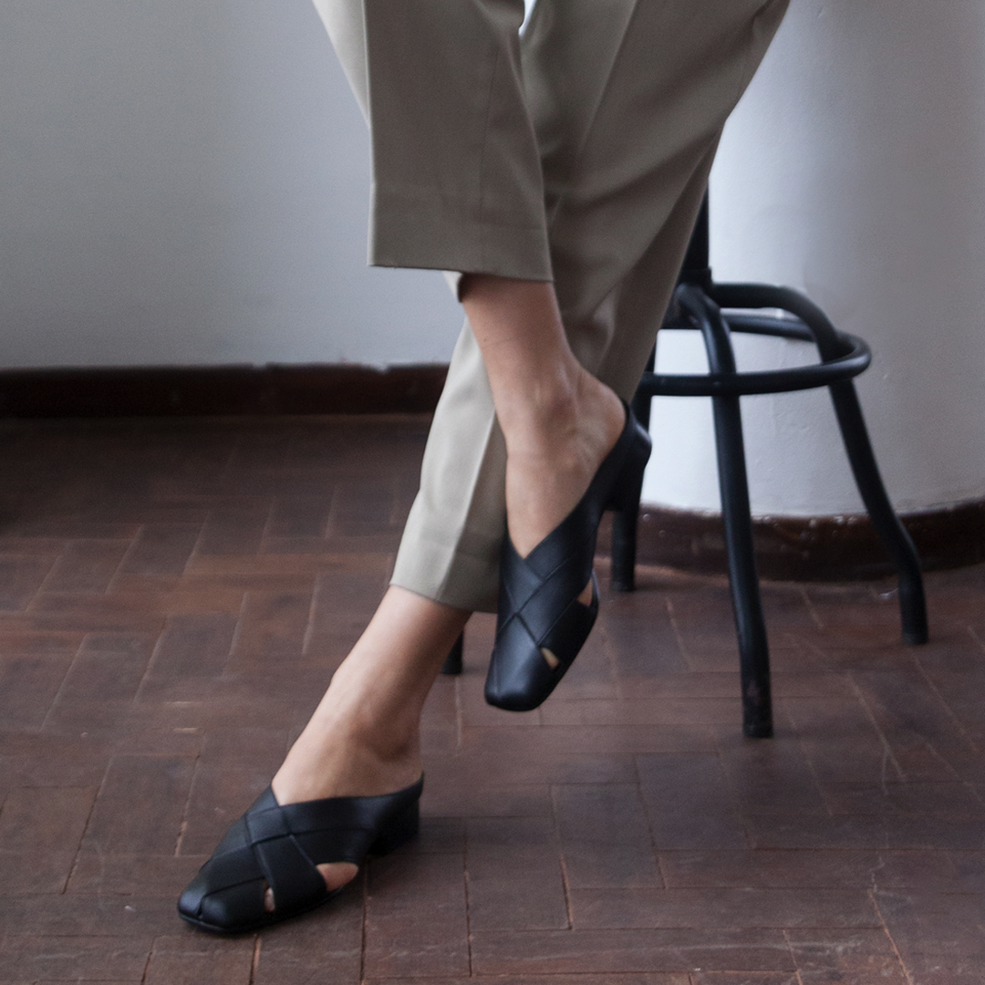 Mule Anni Allblack