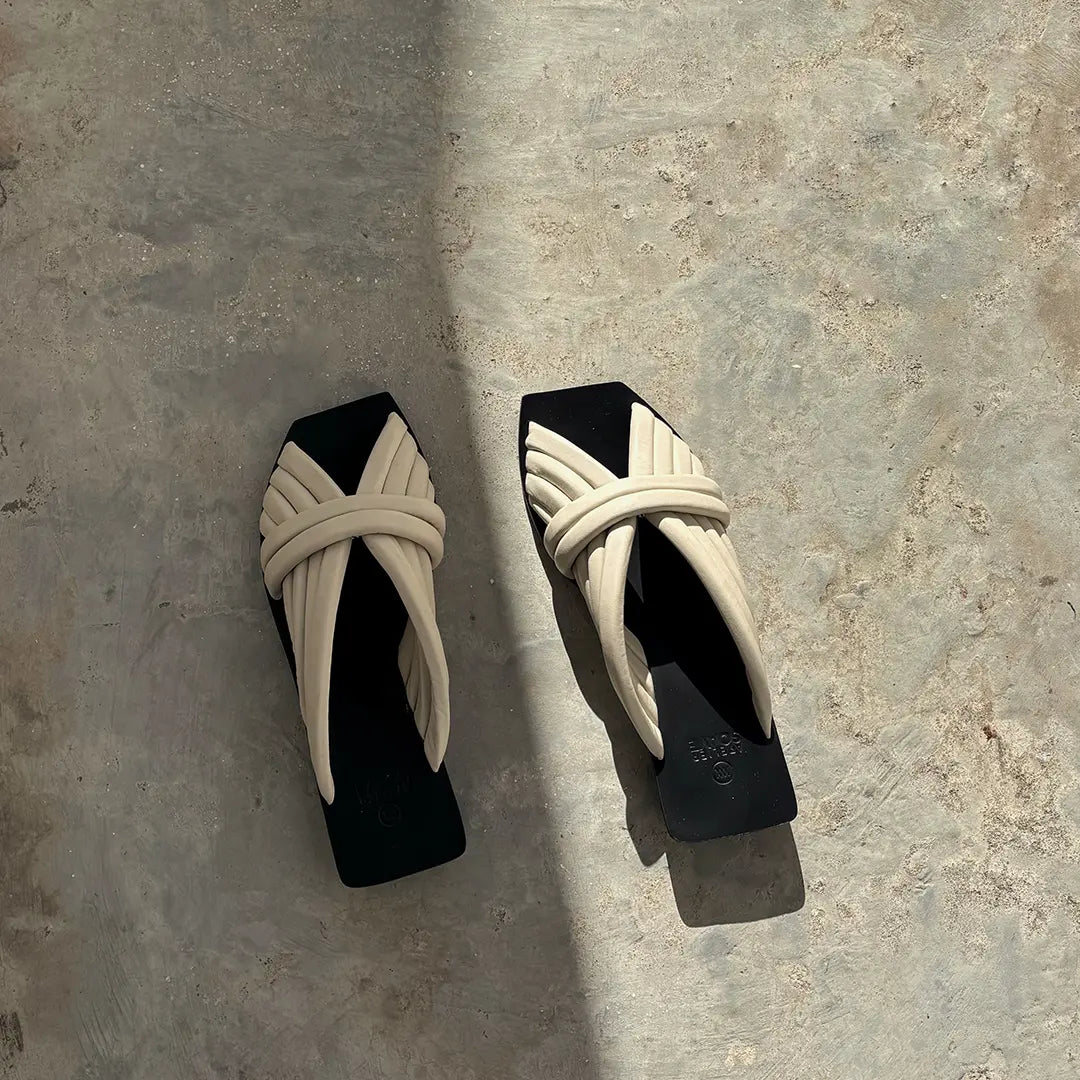 Rasteira Tomie Baunilha