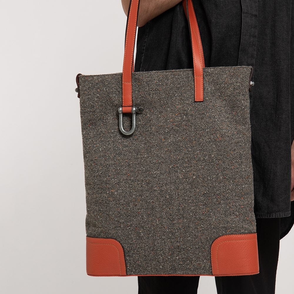 tote-de-couro-tecido-felt-ocre-atelier-soave-lookbook01_.jpg